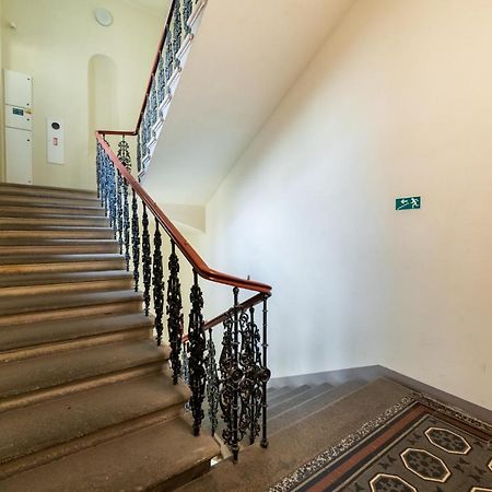 Exclusive Apartment Near Kafka'S Head Praga Exterior foto